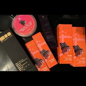 Pat McGrath & Juvia’s place foundation/concealer